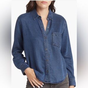 Women's Blue Denim Shirt size small